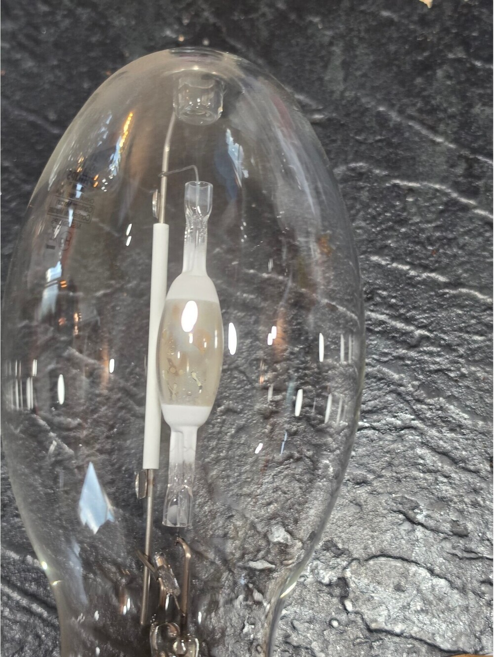 Philips Pulse Start Metal Halide Light Bulb